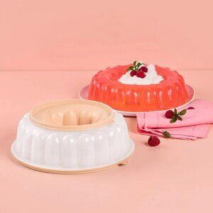 Tupperware Jel-Ring Mold